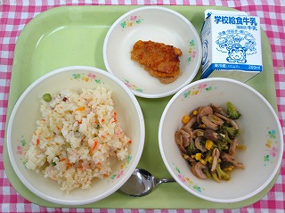 0306 ガーリックチキンピラフ 0306 ガーリックチキンピラフ