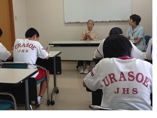 被爆体験者講話の様子