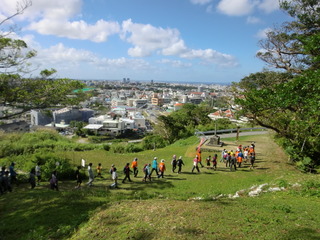 ○浦添城前の碑
