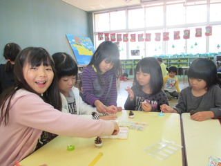 クリスマスツリー作り