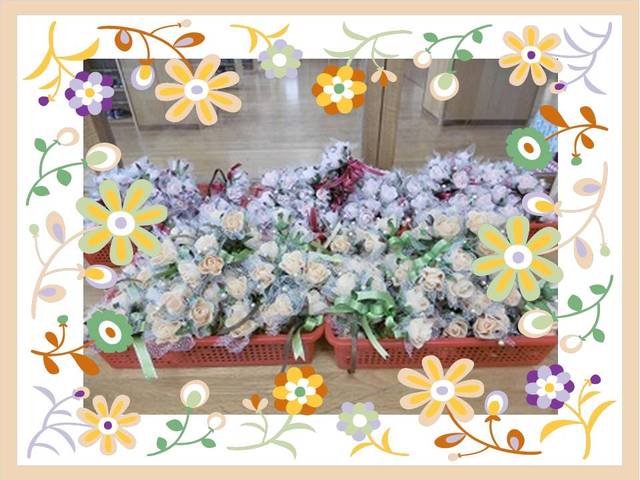 ＰＴＡコサージュ作り