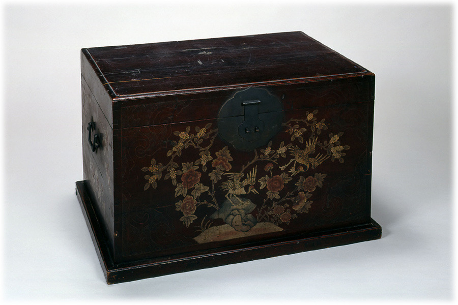 溜塗花鳥箔絵密陀絵櫃