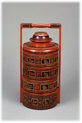 朱漆動物文蒟醤丸形提重